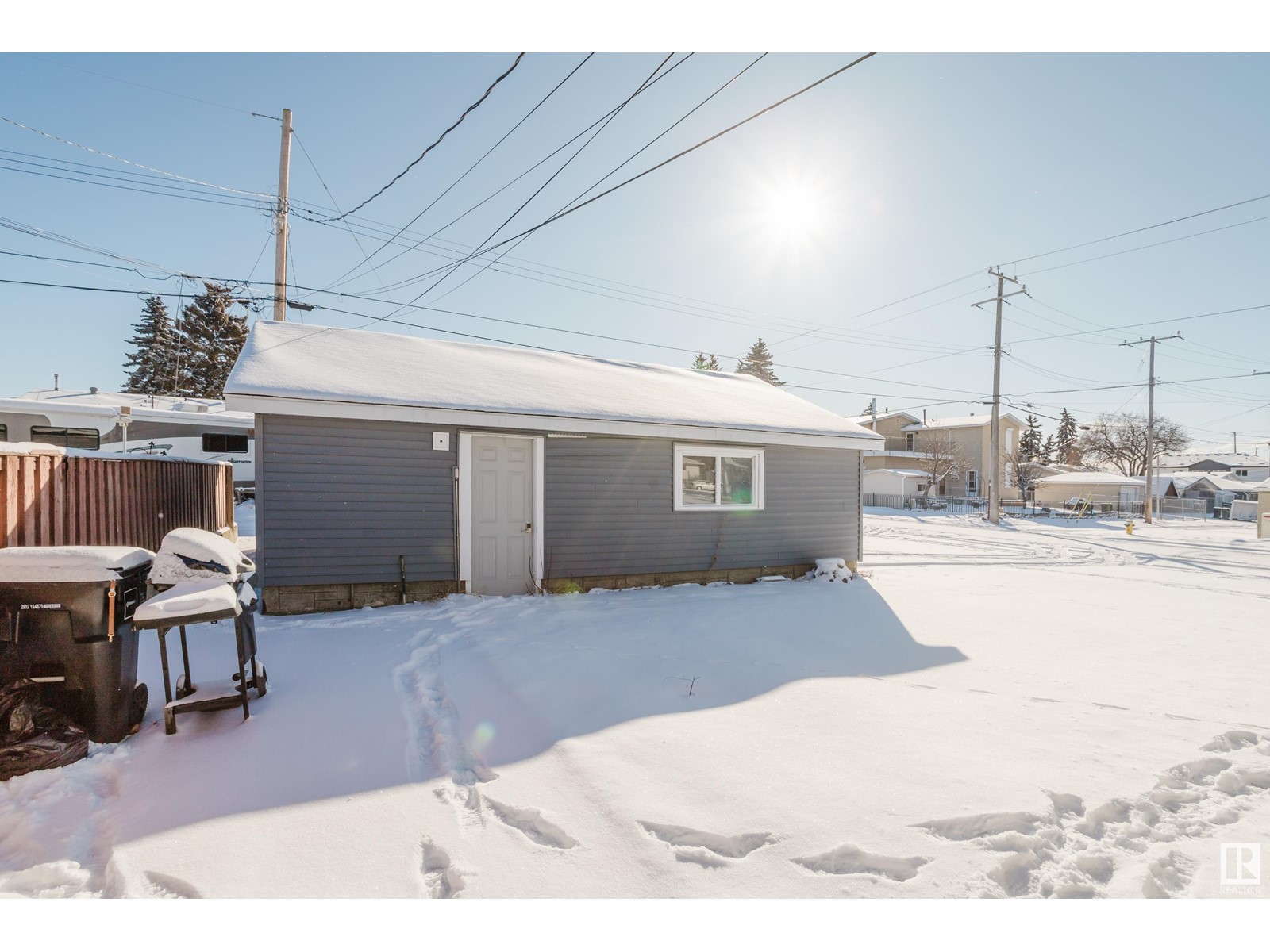 Single Family House Bungalow for Sale in /  AV NW Edmonton 