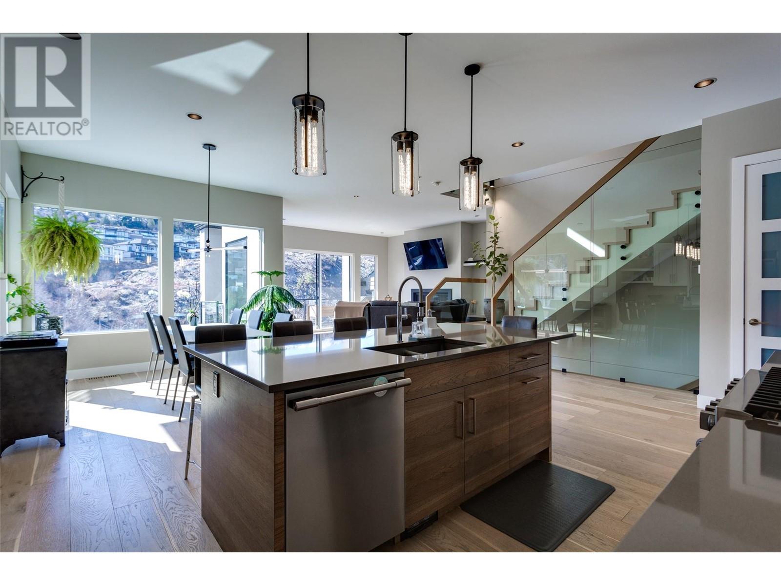  465 Swan Drive, Kelowna