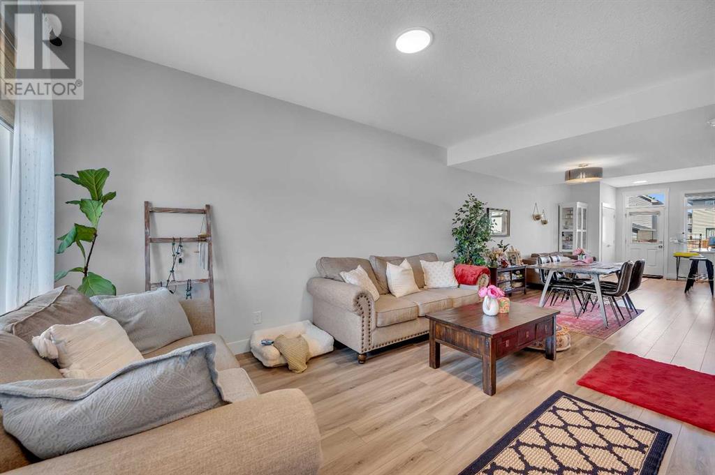 125 Heartland Street, Cochrane, Alberta