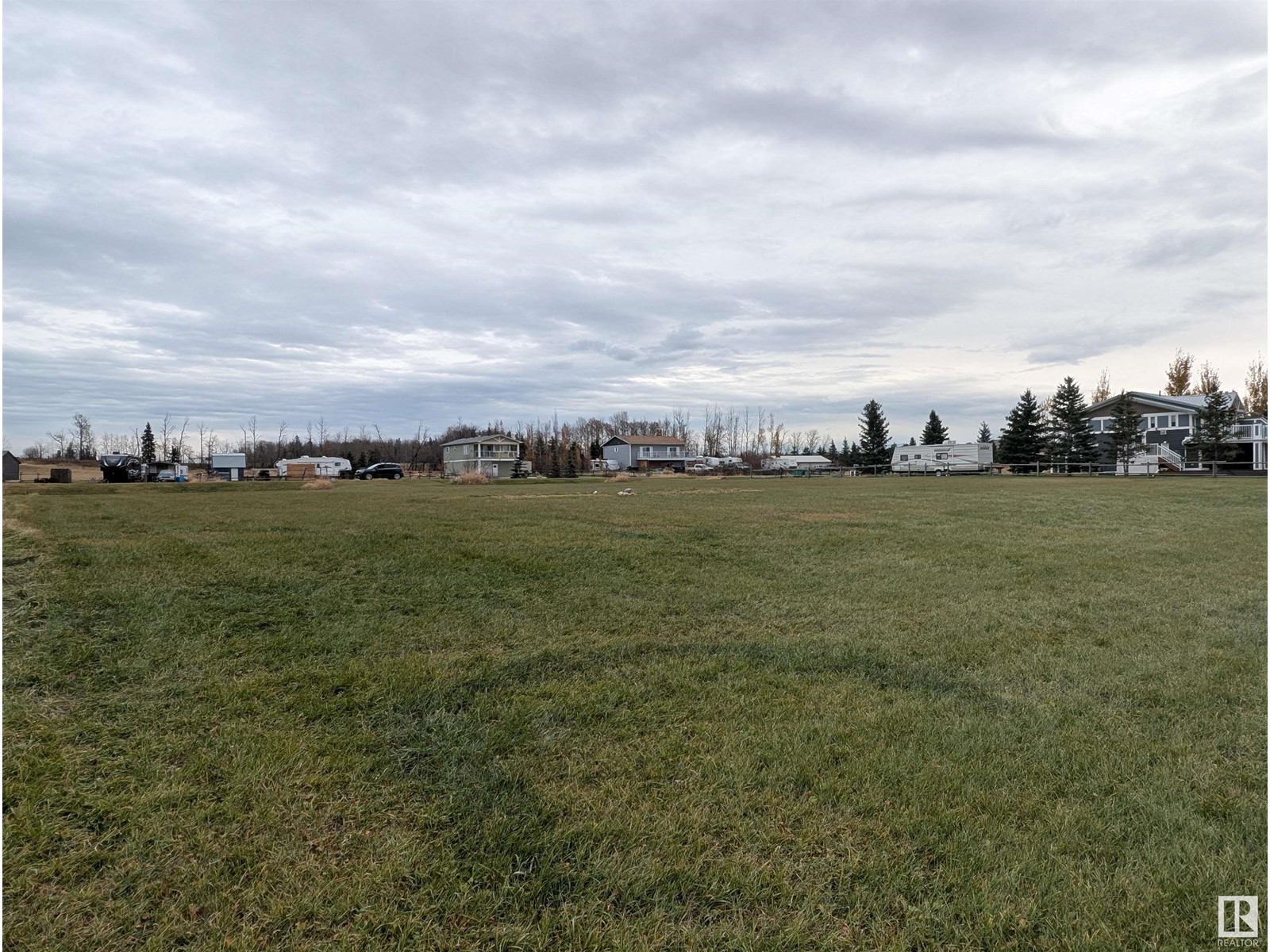 Photo 11 of 573 461032 Hwy 13, Rural Wetaskiwin County AB