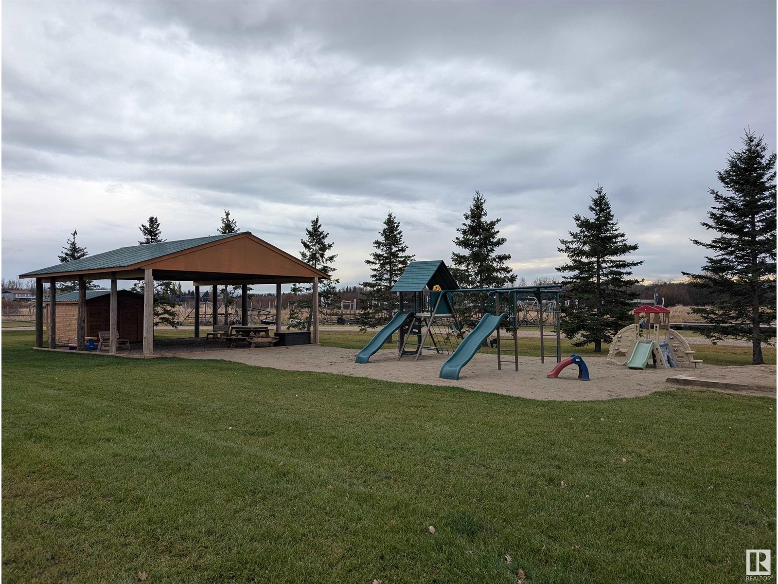 Photo 20 of 573 461032 Hwy 13, Rural Wetaskiwin County AB