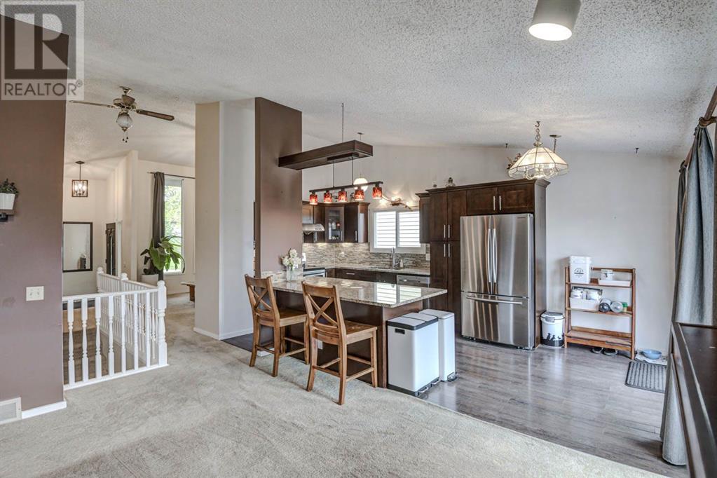 Single Family House Bungalow for Sale in  Bermondsey Way NW Beddington Heights Calgary 