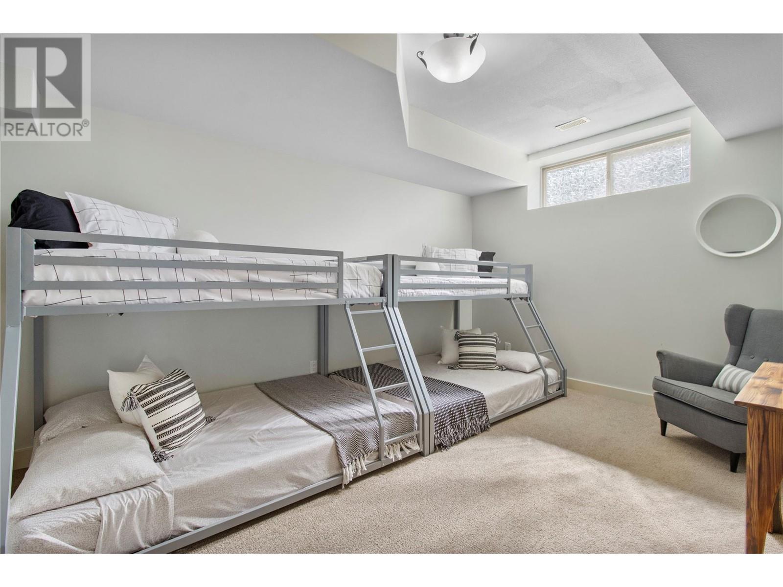 3240 Roncastle Road, Blind Bay