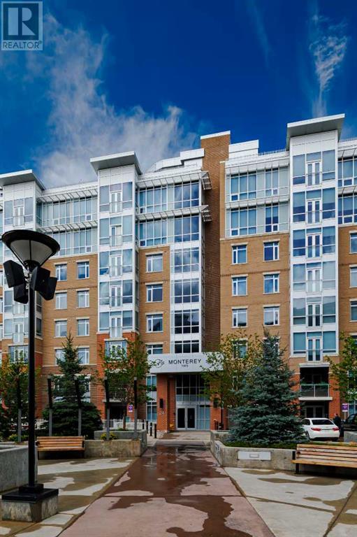 Single Family House for Sale in   Varsity Estates Circle NW Varsity Calgary 