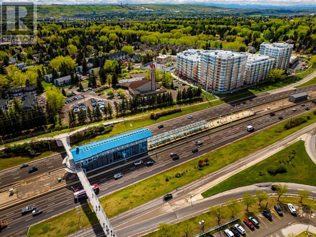 Single Family House for Sale in   Varsity Estates Circle NW Varsity Calgary 