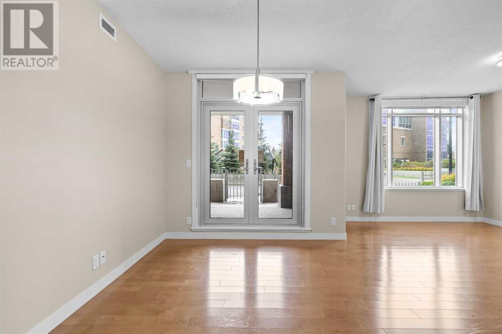 Single Family House for Sale in   Varsity Estates Circle NW Varsity Calgary 