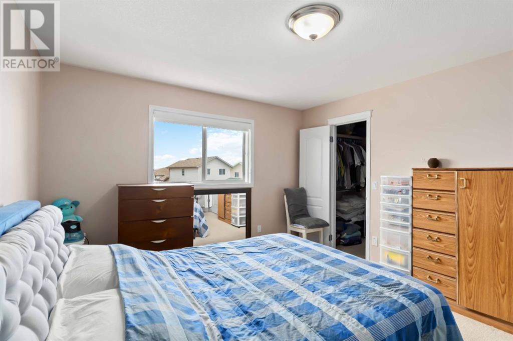 228 Paris Crescent, Fort McMurray