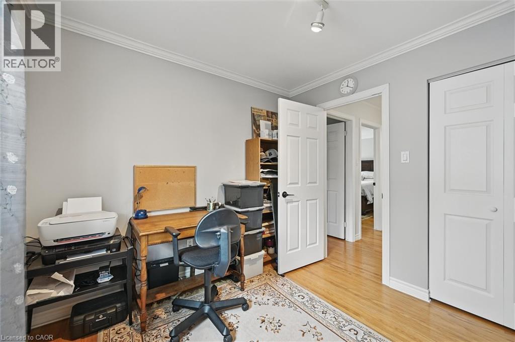 Photo 21 of 3409 Putter Place, Burlington ON
