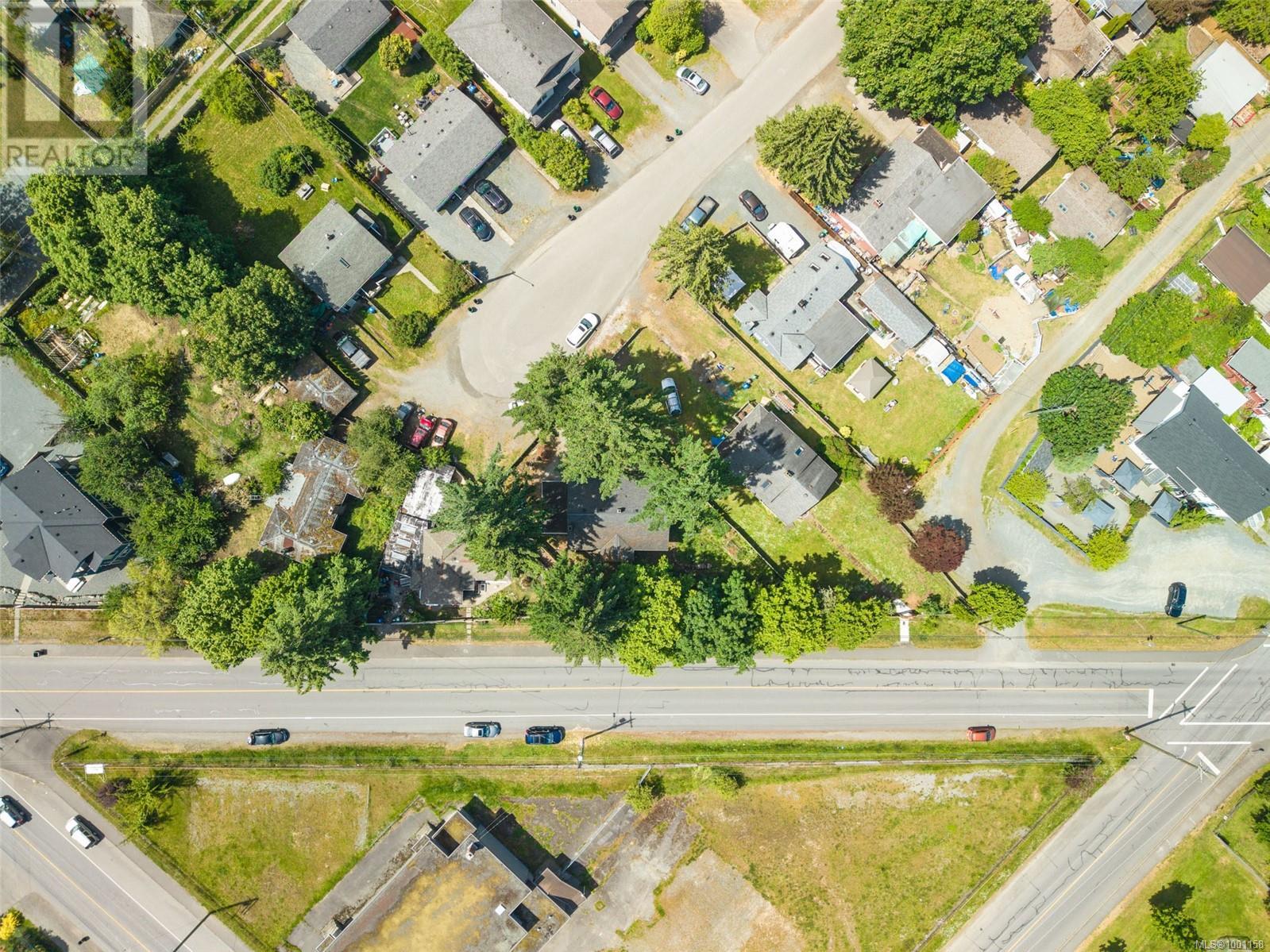 308 HAREWOOD RD - 7