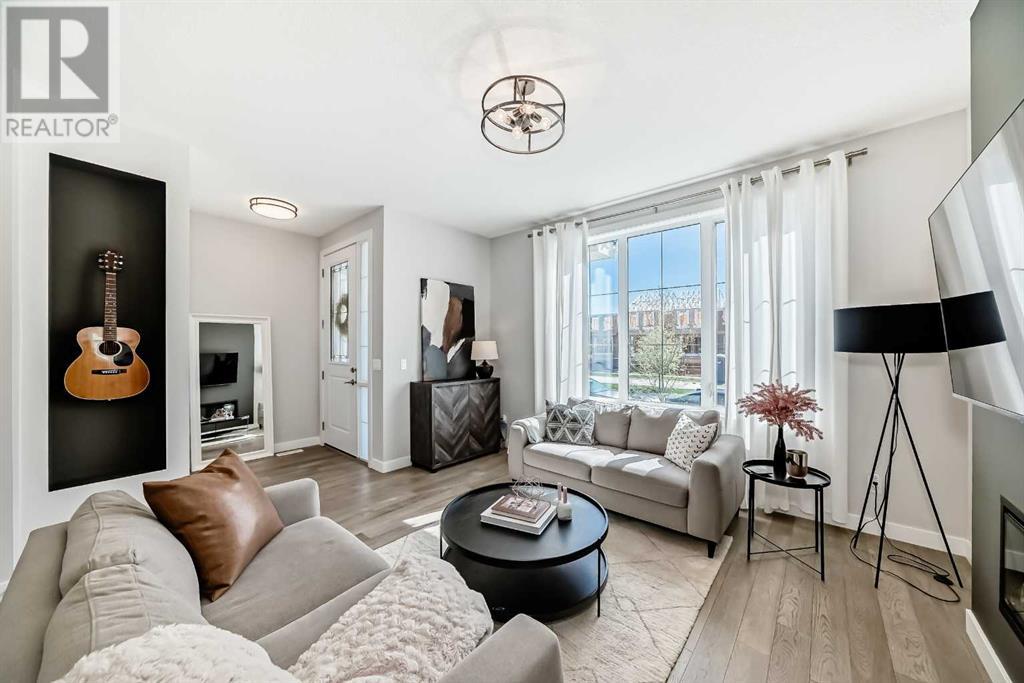 325 Sundown Road, Cochrane, Alberta