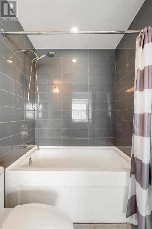 Single Family House for Sale in    Street SE Beltline Calgary 