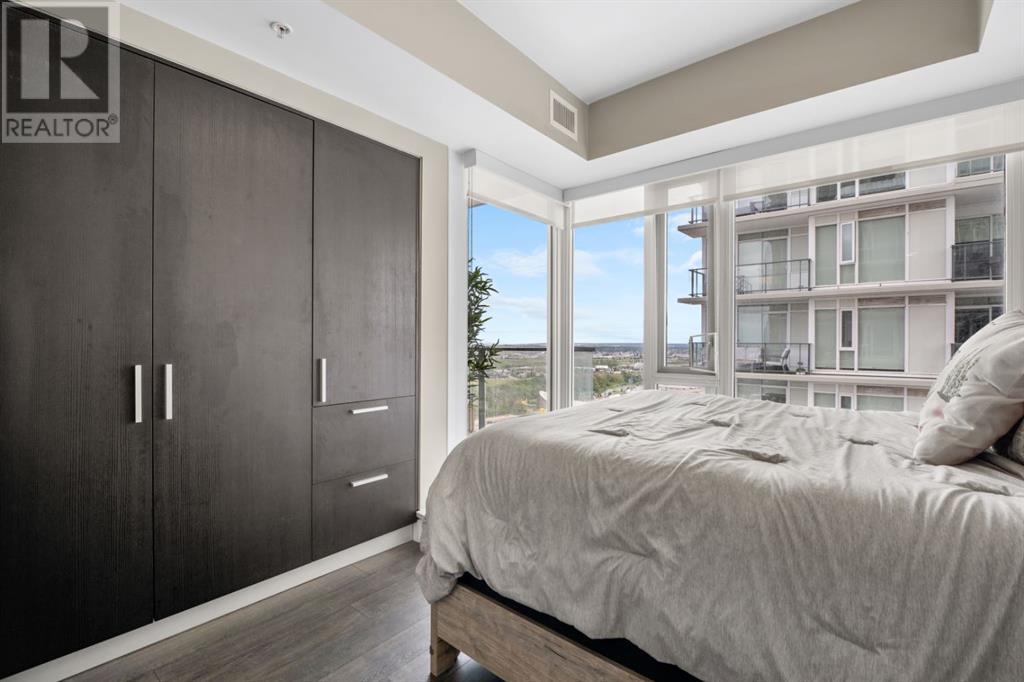 Single Family House for Sale in    Street SE Beltline Calgary 