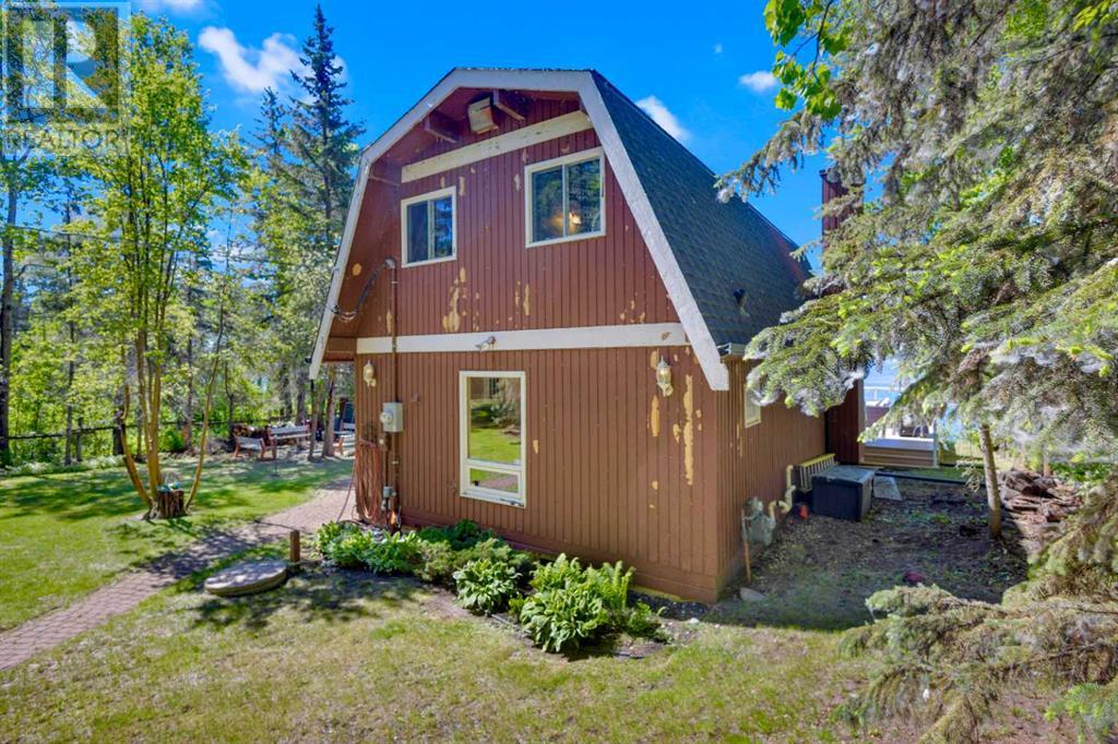 Photo 12 of 411 Birchcliff Road, Birchcliff AB