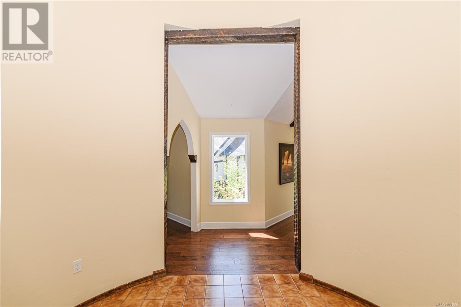 140 Kitchen Rd, Salt Spring