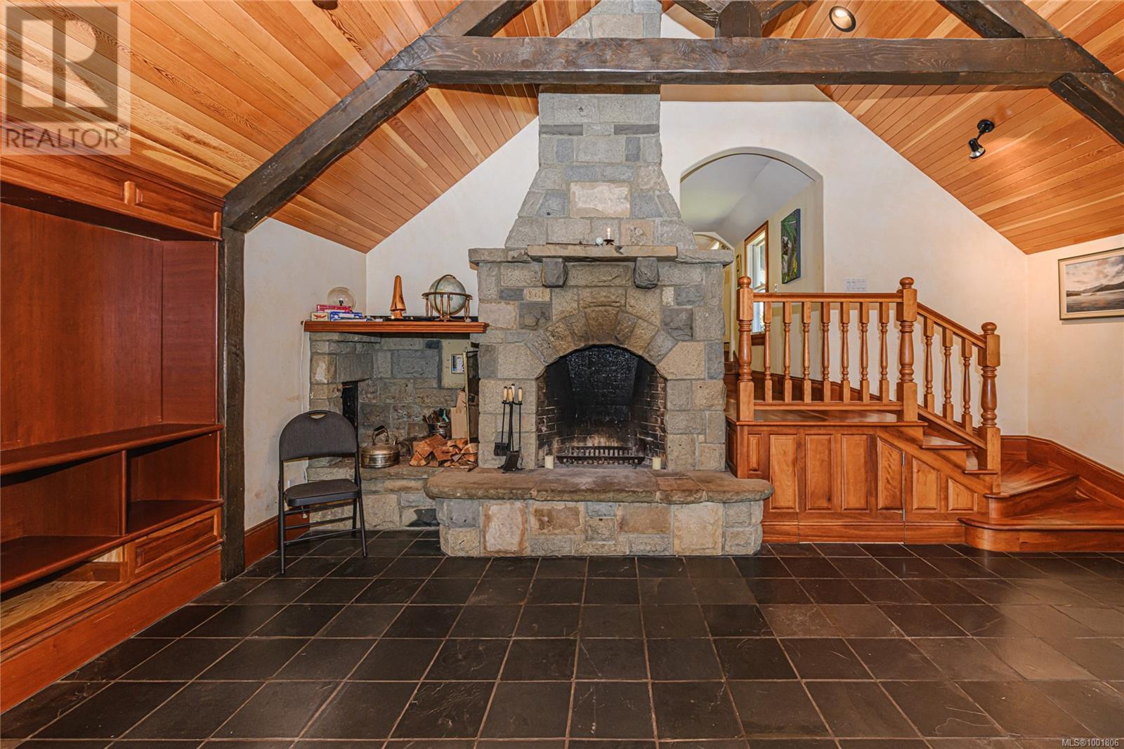 140 Kitchen Rd, Salt Spring