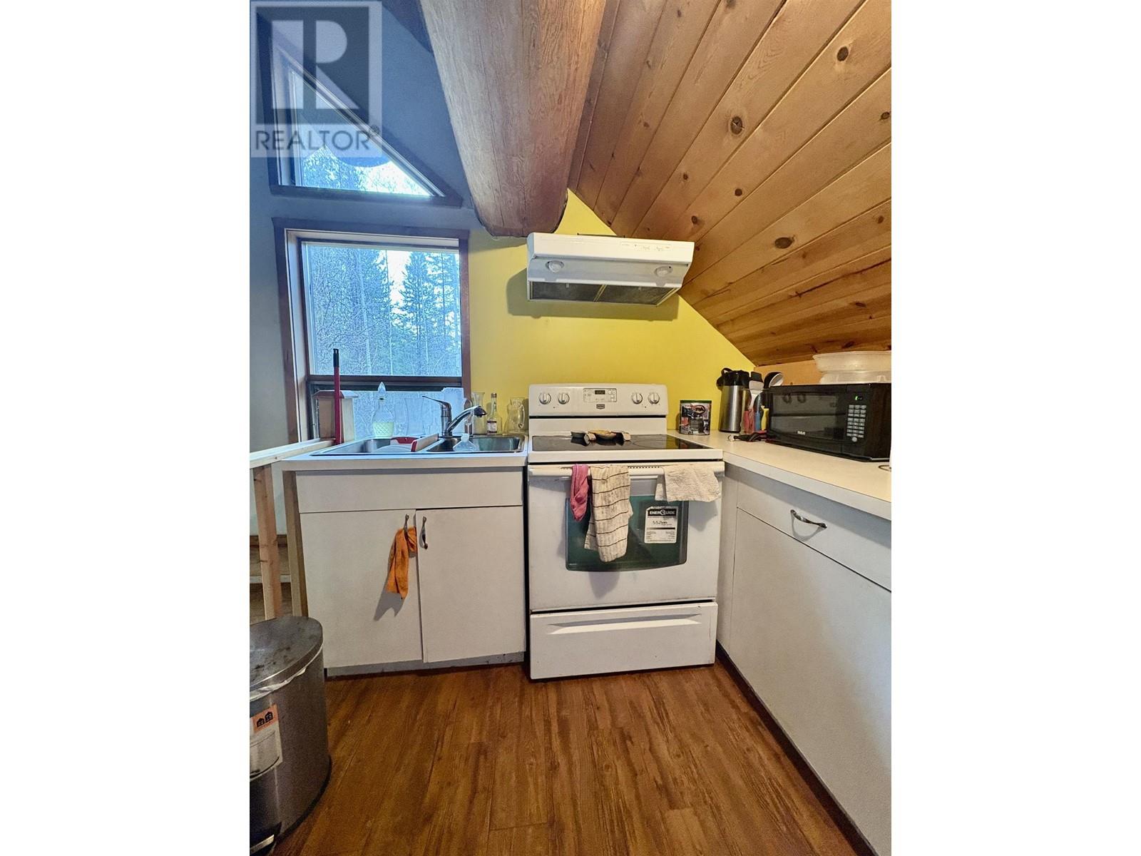 3804 SPRING CREEK DRIVE, Terrace