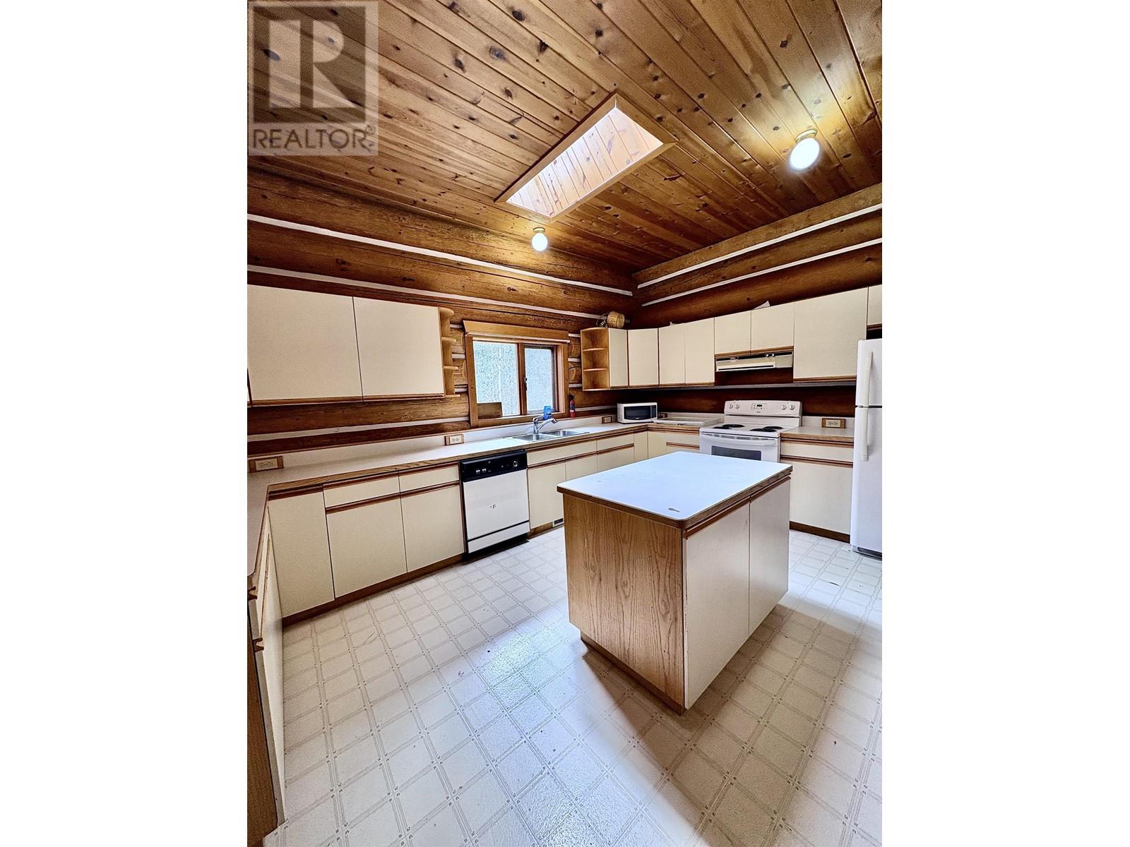 3804 SPRING CREEK DRIVE, Terrace