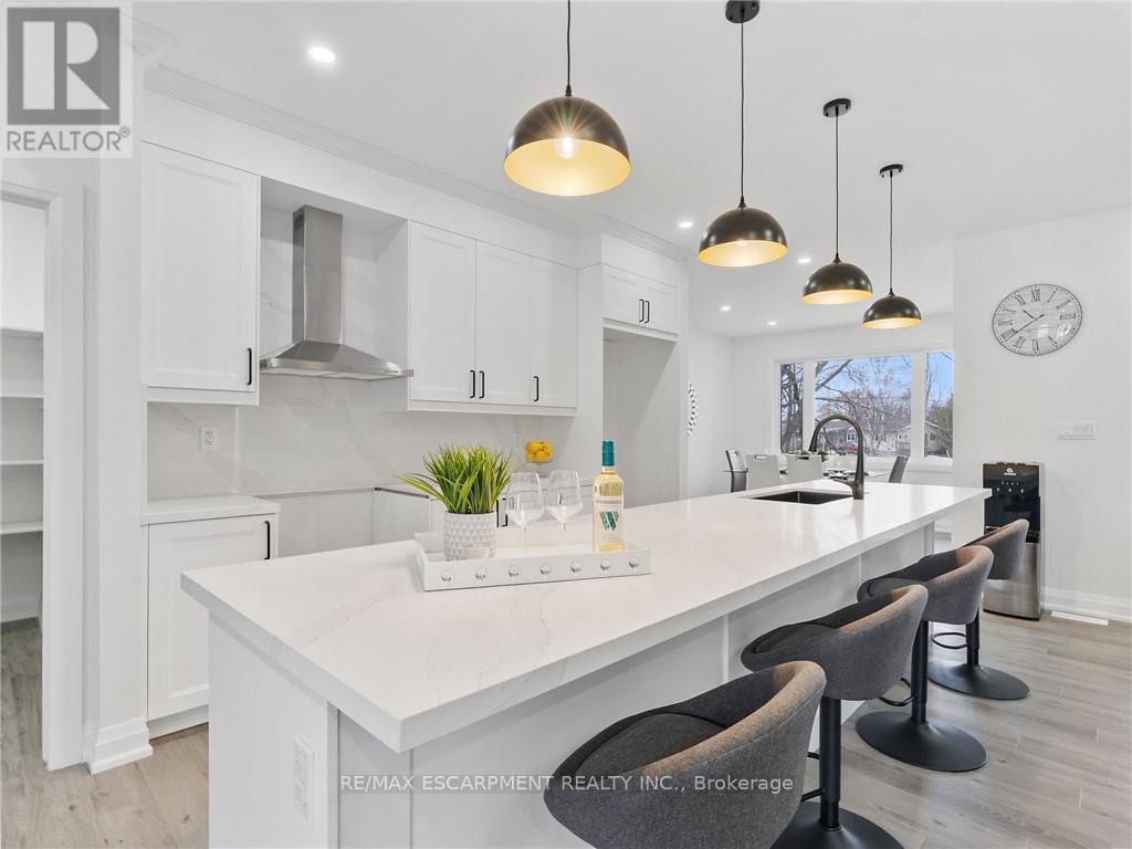 Photo 23 of 804 South Coast Drive, Haldimand ON