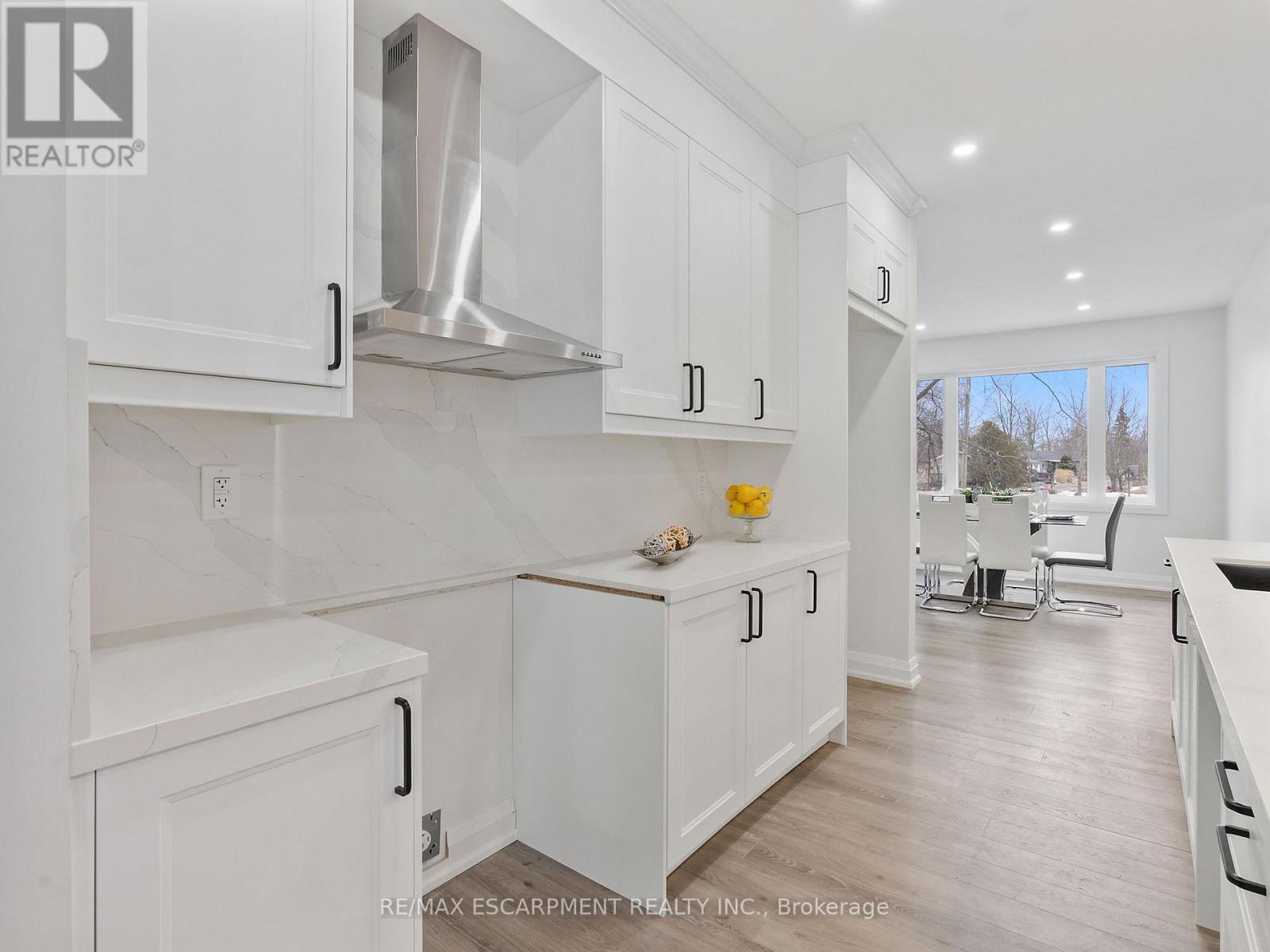 Photo 25 of 804 South Coast Drive, Haldimand ON