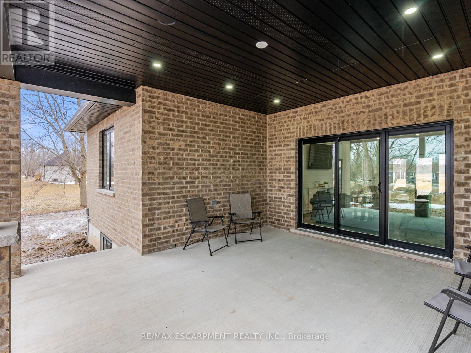 Photo 31 of 804 South Coast Drive, Haldimand ON