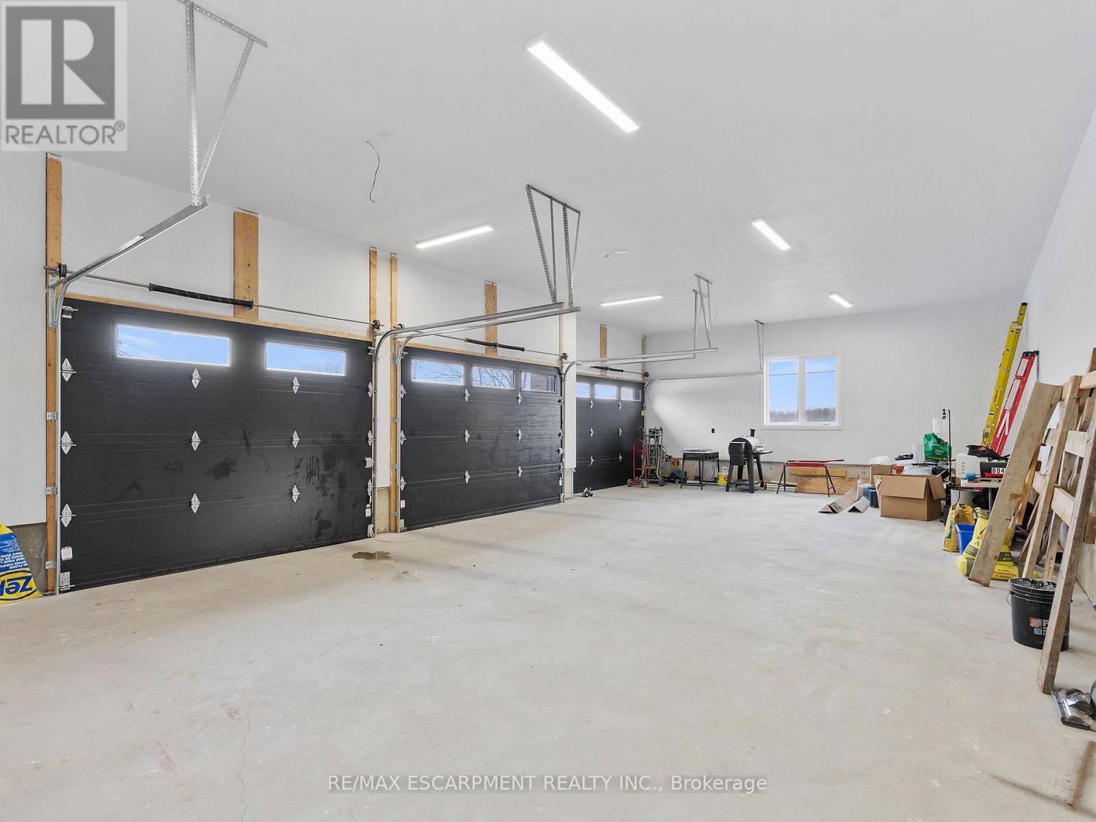 Photo 8 of 804 South Coast Drive, Haldimand ON