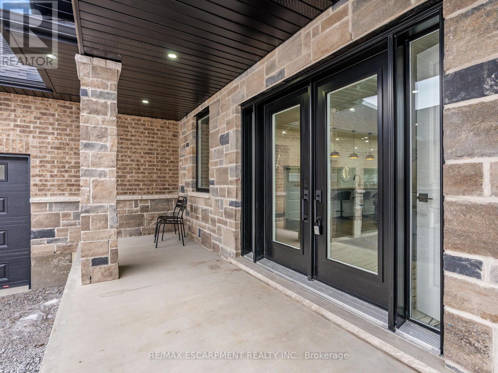 Photo 45 of 804 South Coast Drive, Haldimand ON