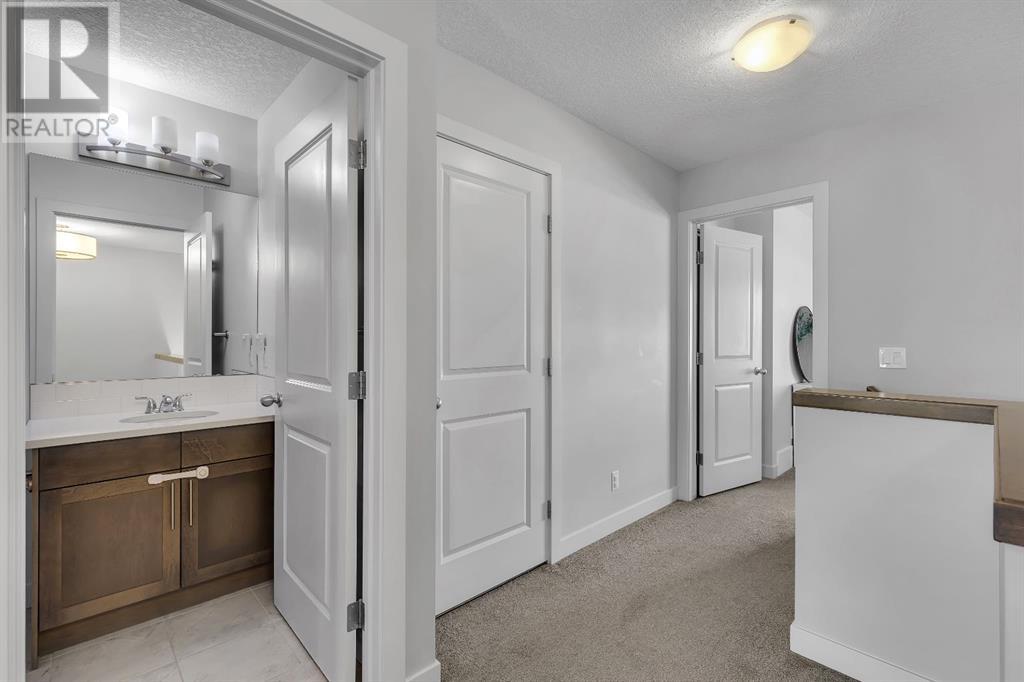 15 Heritage Vista, Cochrane, Alberta