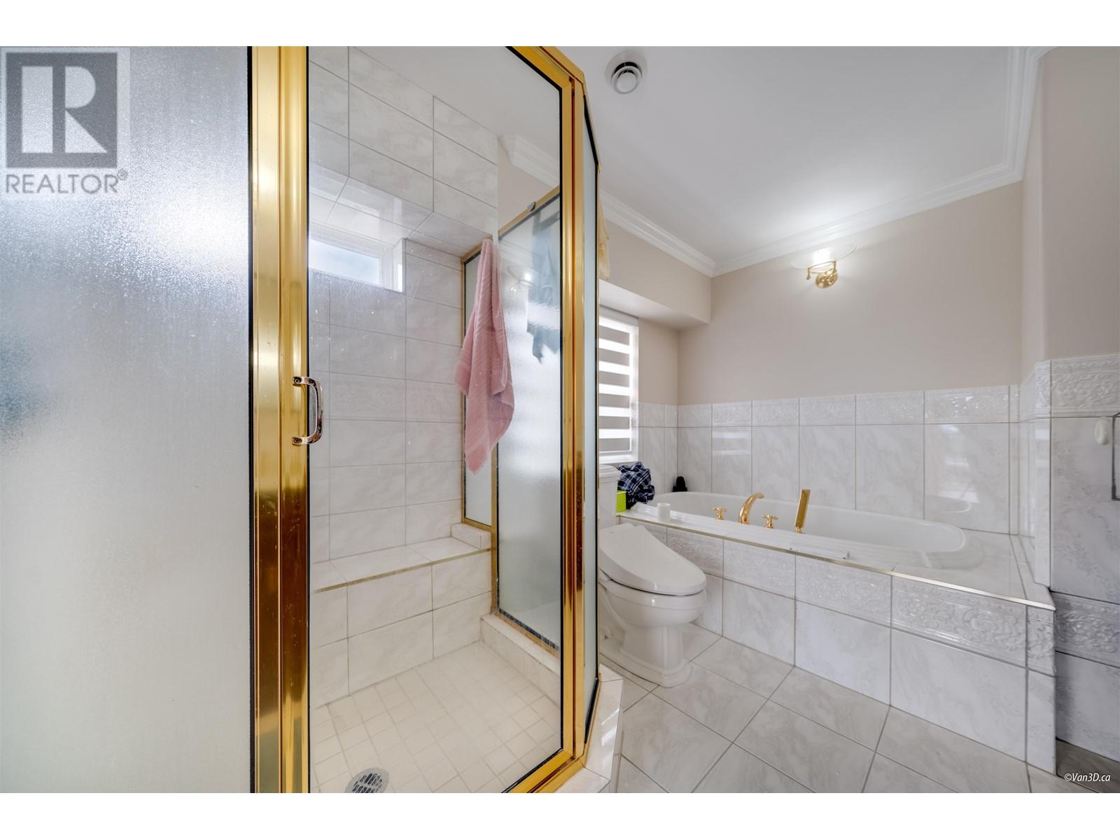 6589 KITCHENER STREET, Burnaby