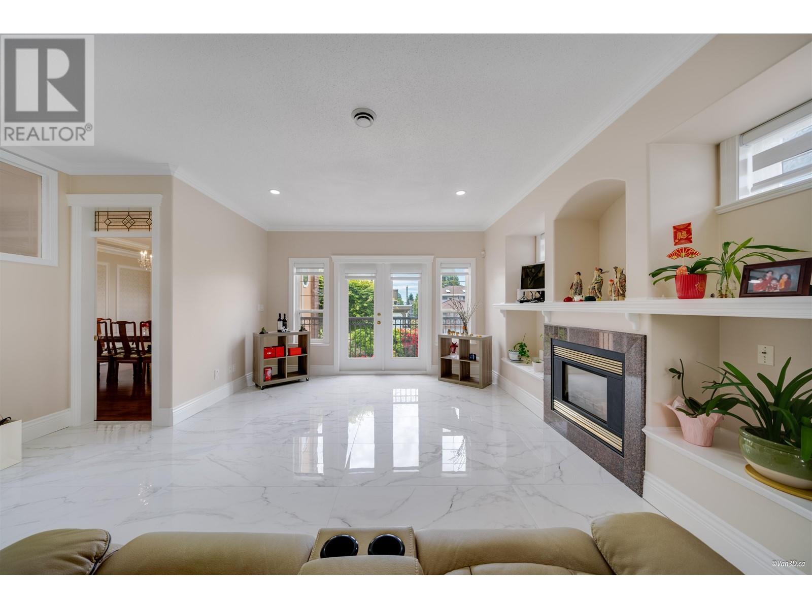 6589 KITCHENER STREET, Burnaby