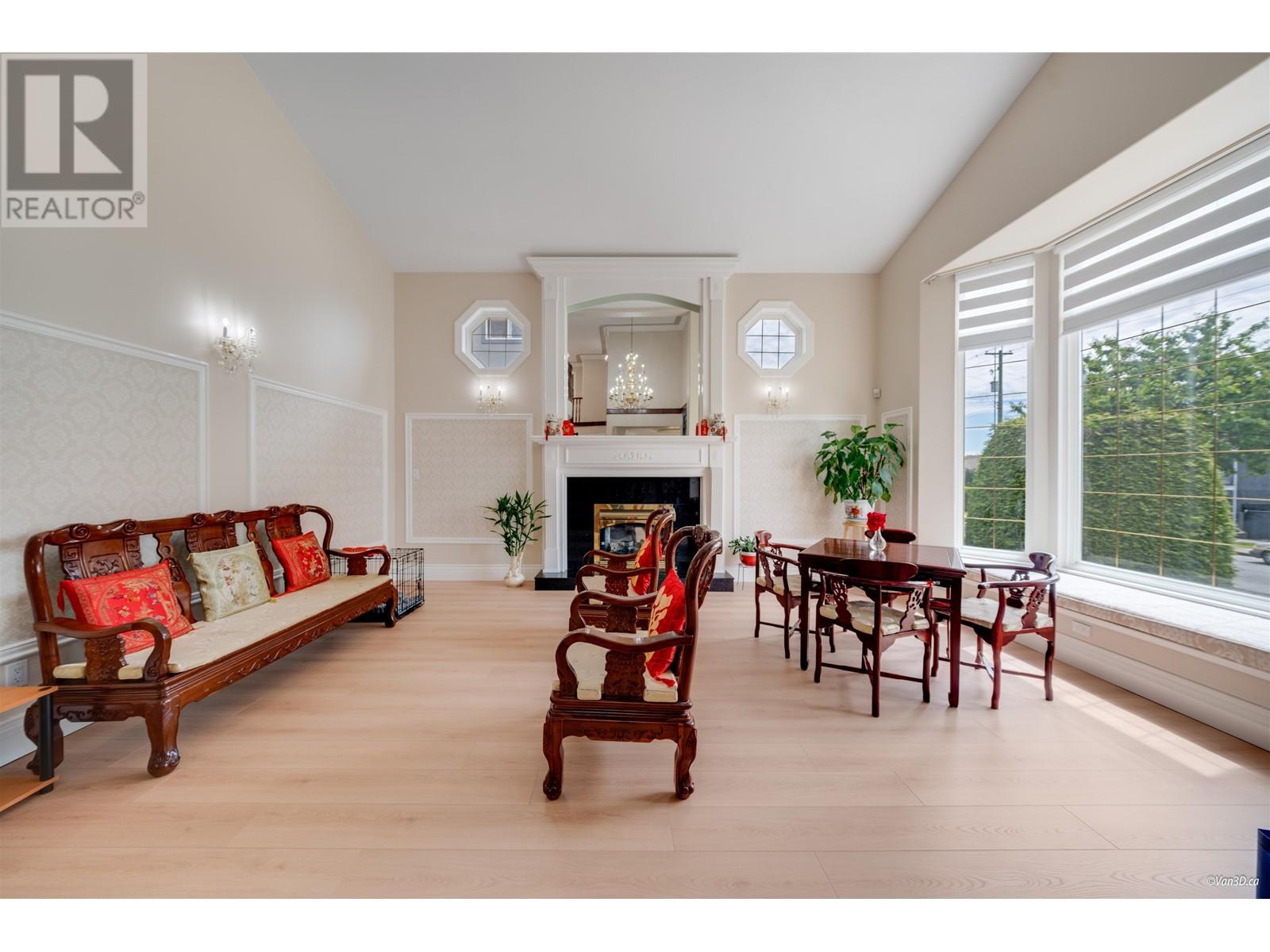 6589 KITCHENER STREET, Burnaby