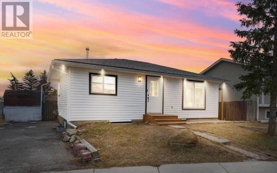 83 Falton Way NE, Calgary, Alberta