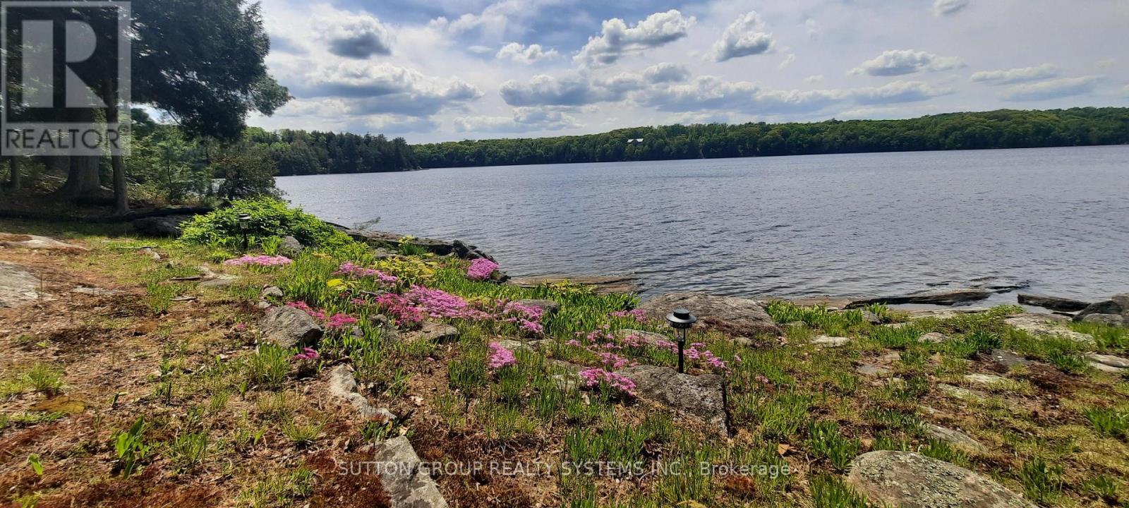 Photo 35 of 1581 B Lake Joseph Road, Seguin ON