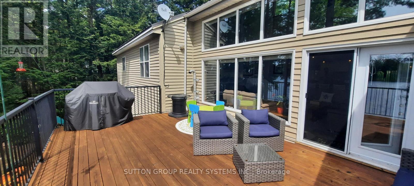 Photo 4 of 1581 B Lake Joseph Road, Seguin ON