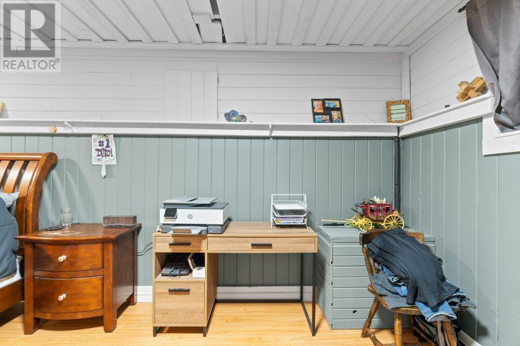  1209 Martinson Avenue, Sicamous