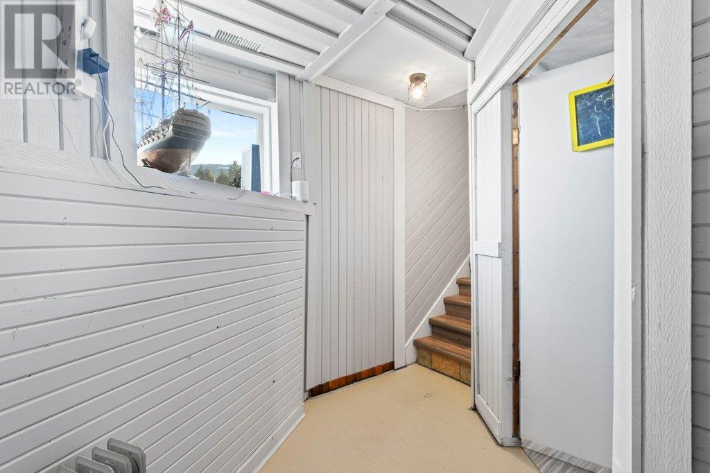  1209 Martinson Avenue, Sicamous