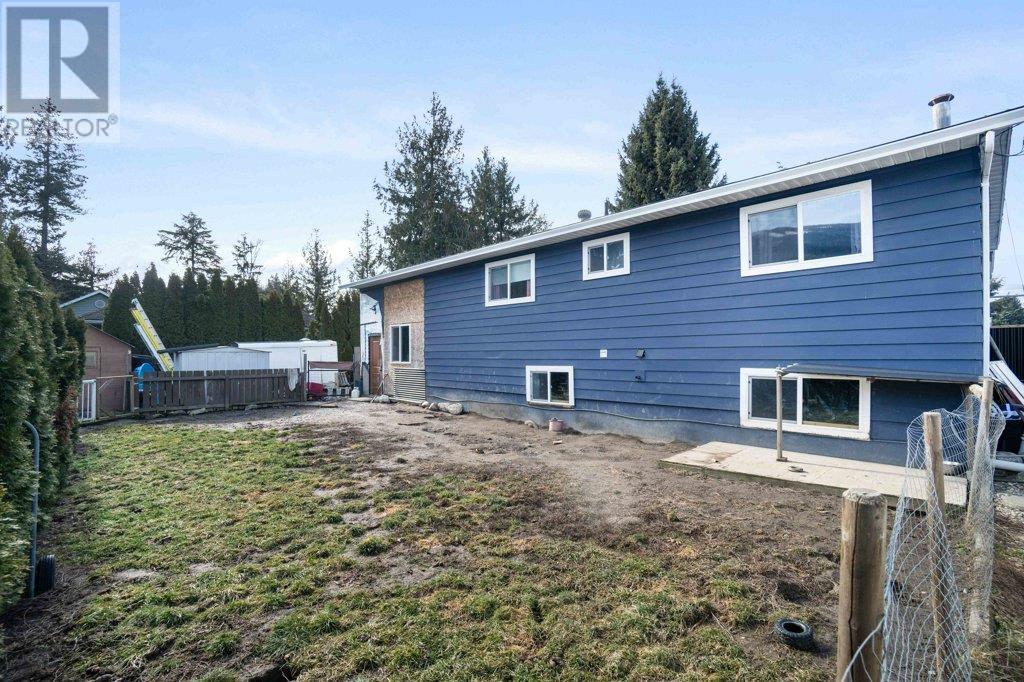  1209 Martinson Avenue, Sicamous