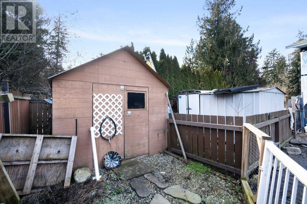 1209 Martinson Avenue, Sicamous