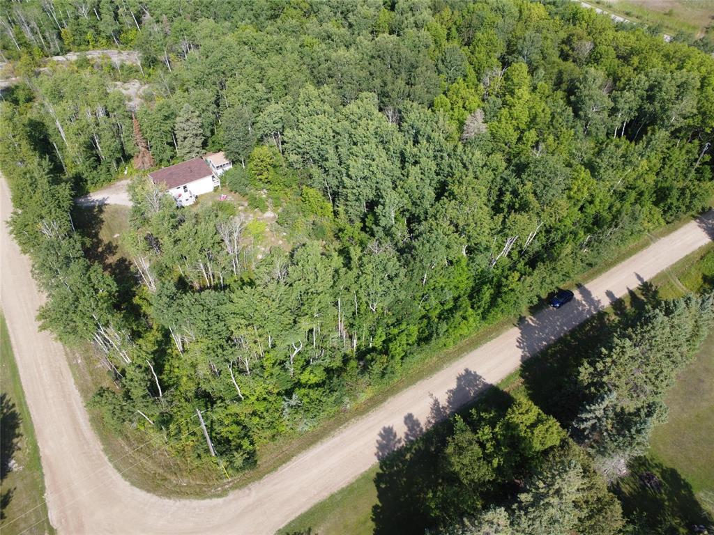 Photo 15 of 55 Whitecrest Road, Lac Du Bonnet MB