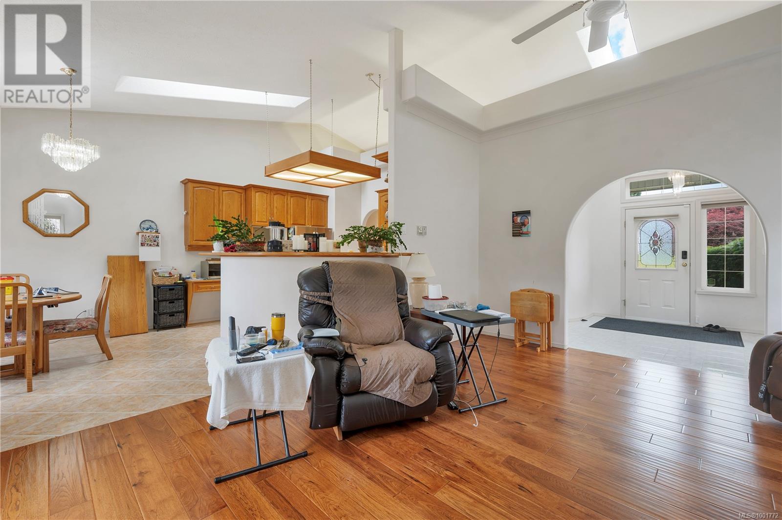 Photo 18 of 678 Baker Pl, Campbell River BC