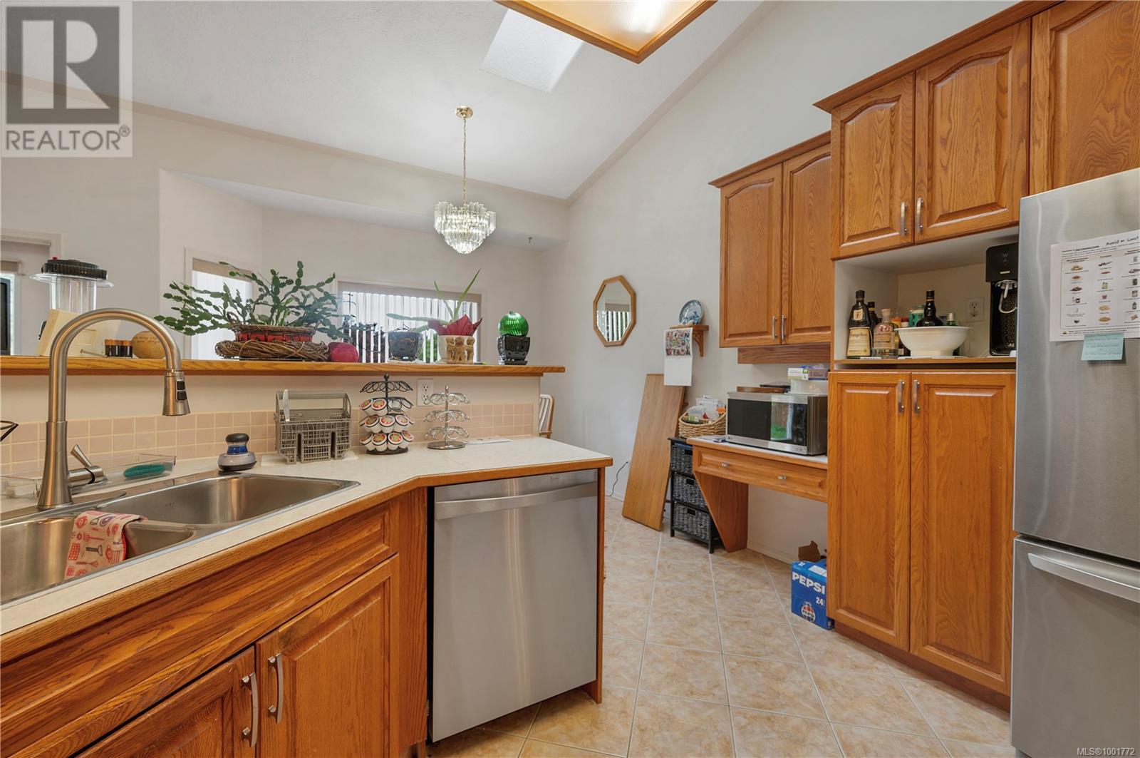 Photo 8 of 678 Baker Pl, Campbell River BC