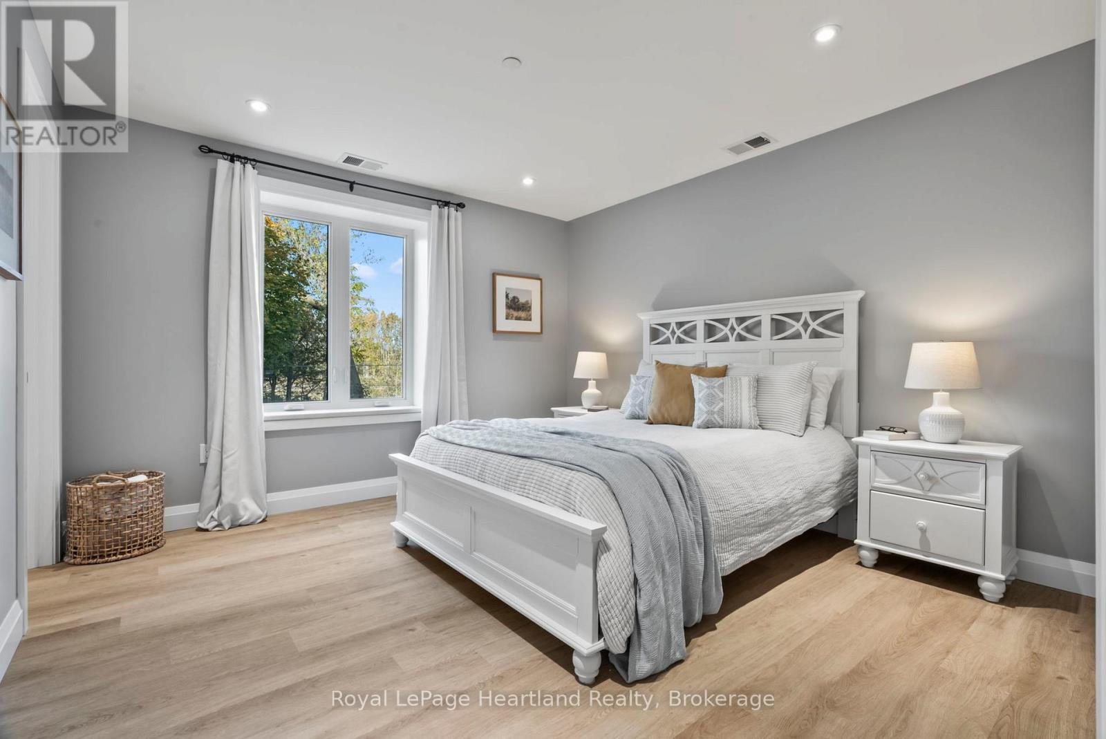Photo 17 of 406 187 Victoria Street W, North Huron ON