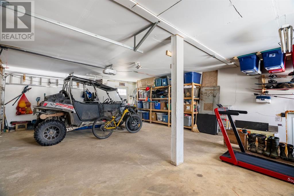105 Whiteoak Garden, Fort McMurray, Alberta