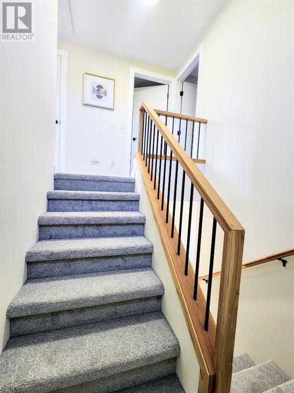 Single Family House for Sale in  Cannington Close SW Canyon Meadows Calgary 