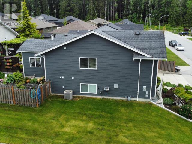 4102 BOWNESS AVE, Powell River