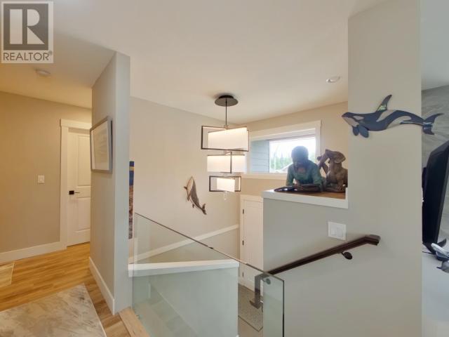 4102 BOWNESS AVE, Powell River