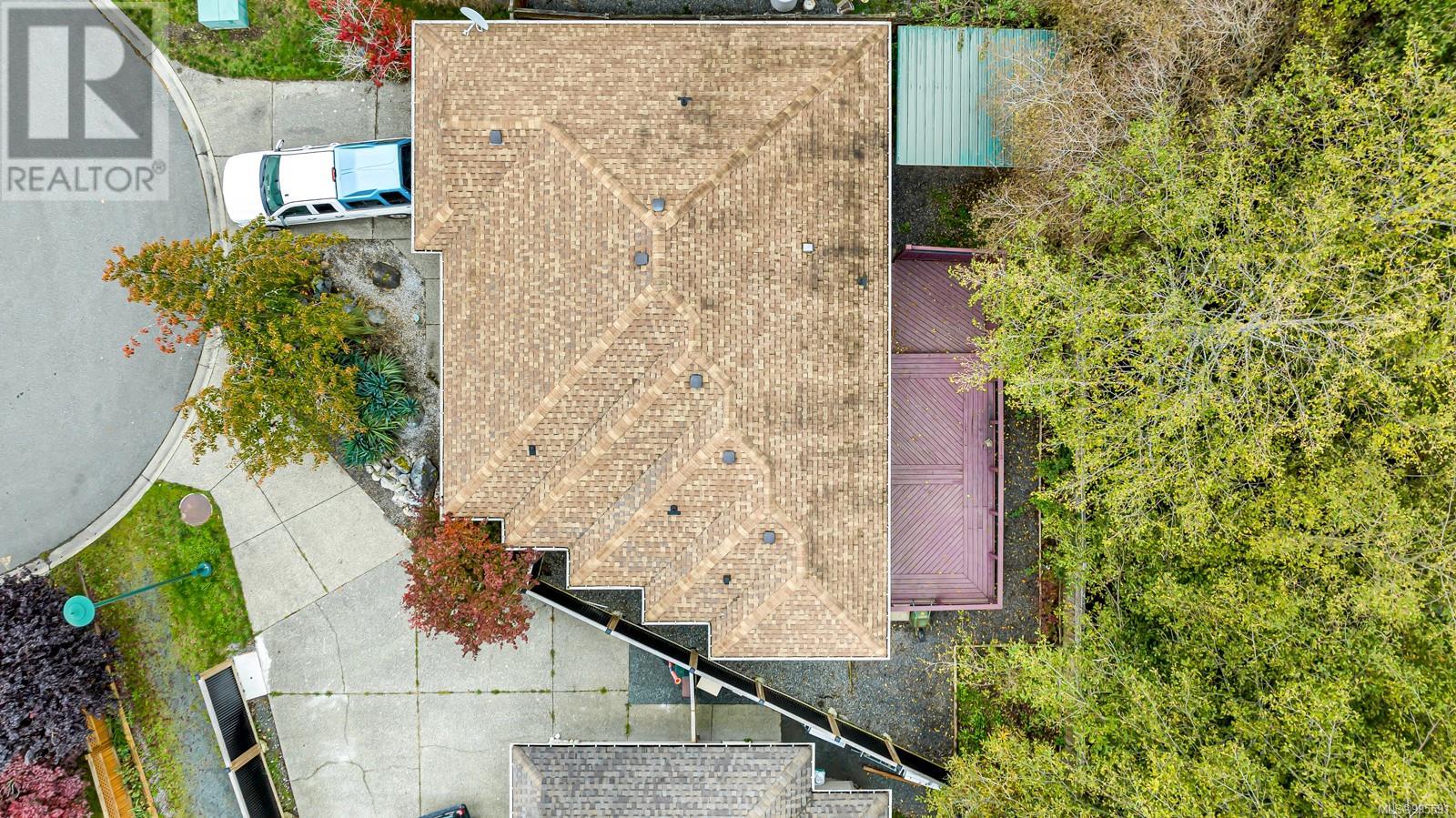2273 Pond Pl, Sooke