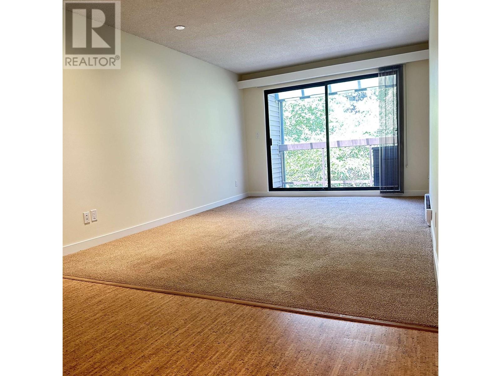 Photo 14 of 309 1422 E 3rd Avenue, Vancouver BC