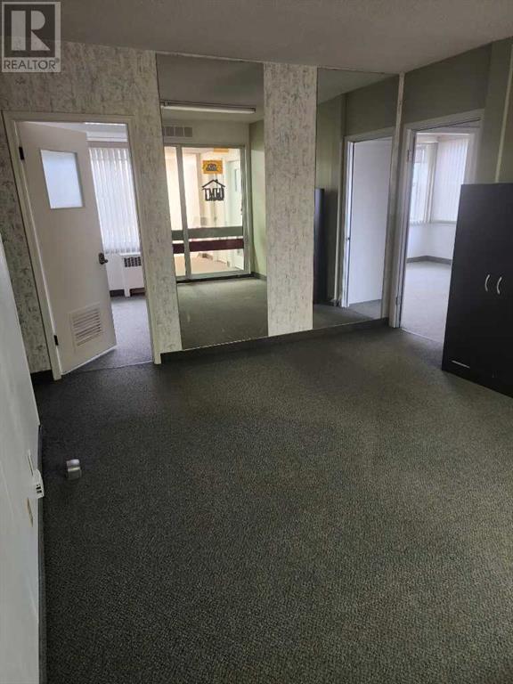 Photo 12 of 4813 4 Avenue, Edson AB