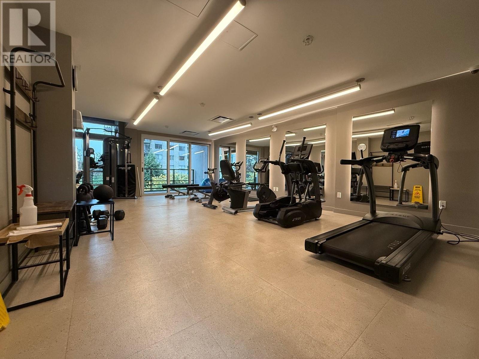 202 108 E 8TH STREET, North Vancouver real estate listing R2972364