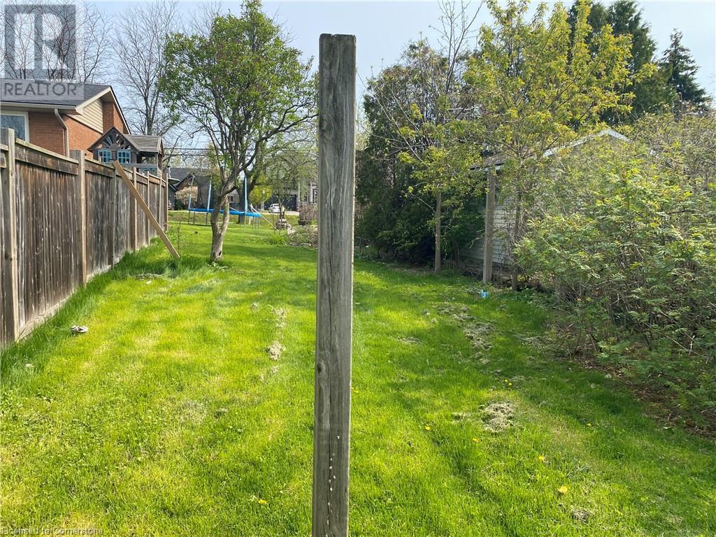 Photo 3 of 800 Rymal Road E, Hamilton ON